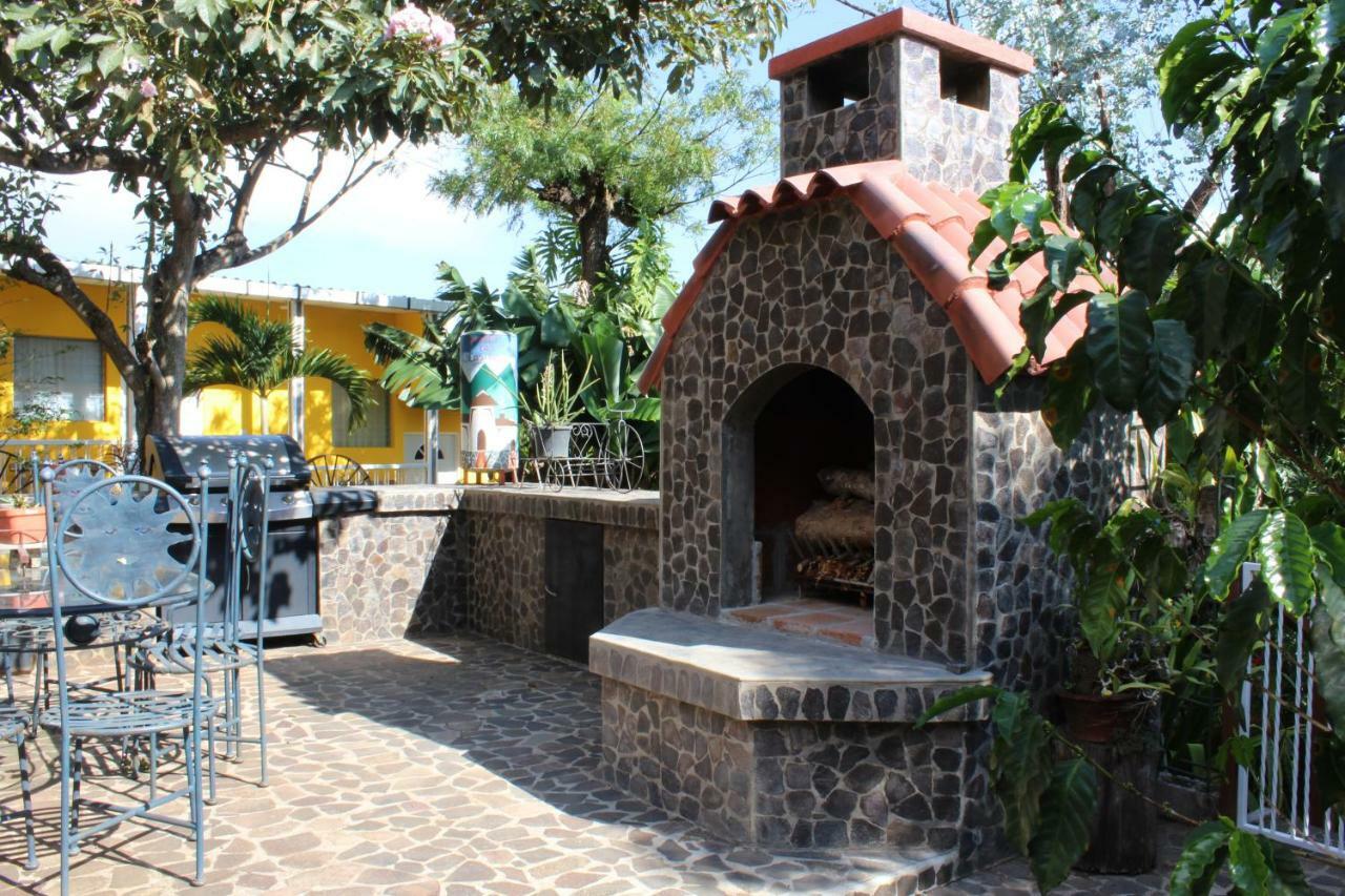 Las Casitas Hostal-Ataco Concepción de Ataco Extérieur photo